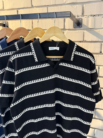 Vintage-Inspired Striped Knitted Polo-Black