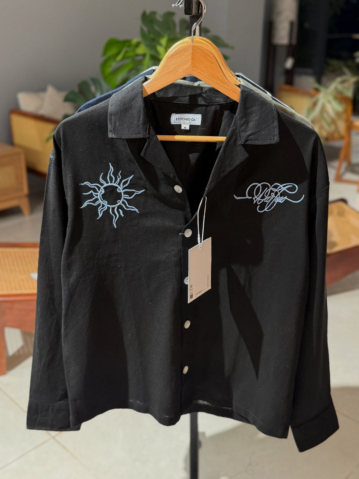 Embroidery Cuban Boxy Shirt-Black