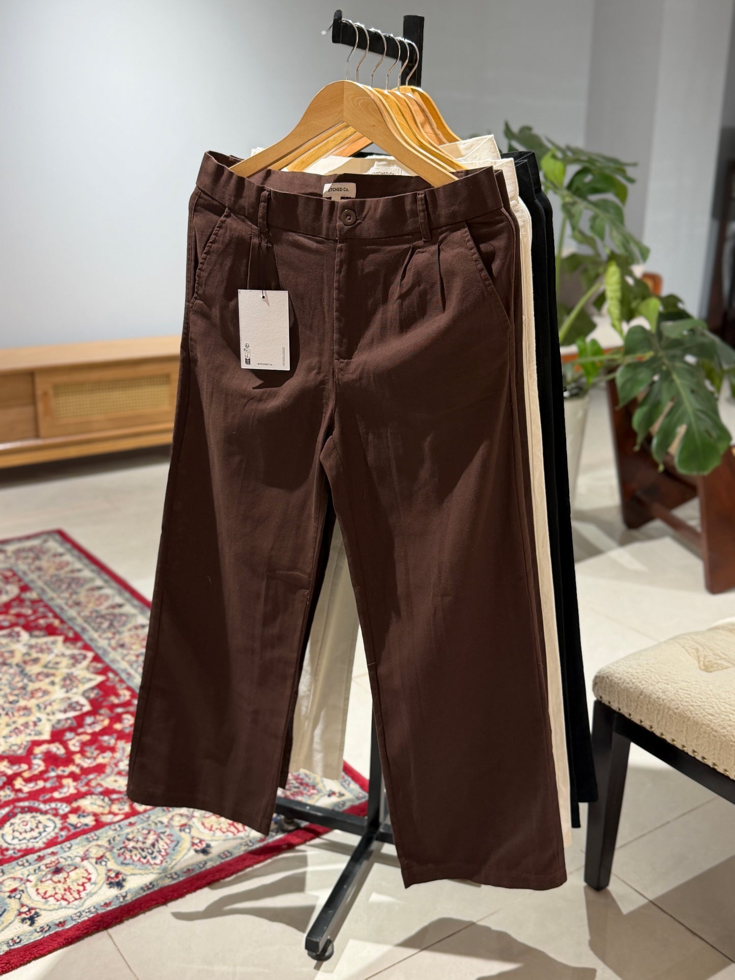 Crisp Pleated Baggy Pant - Coffee