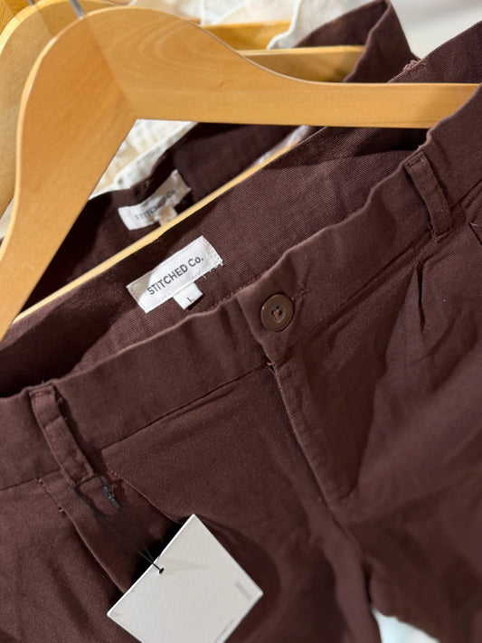 Crisp Pleated Baggy Pant - Coffee