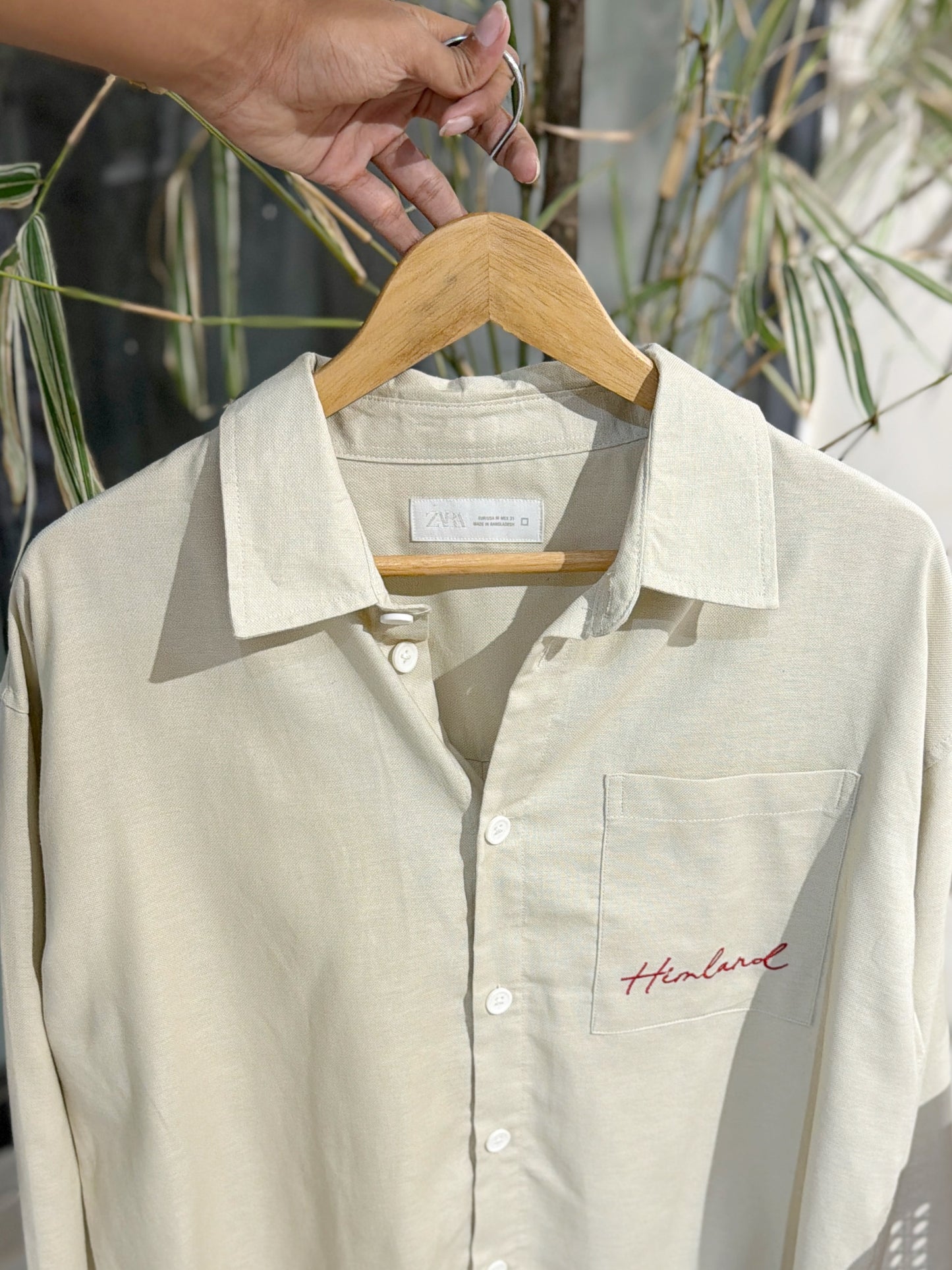 Himland Embroidery Pocket Boxy Shirt - Off White