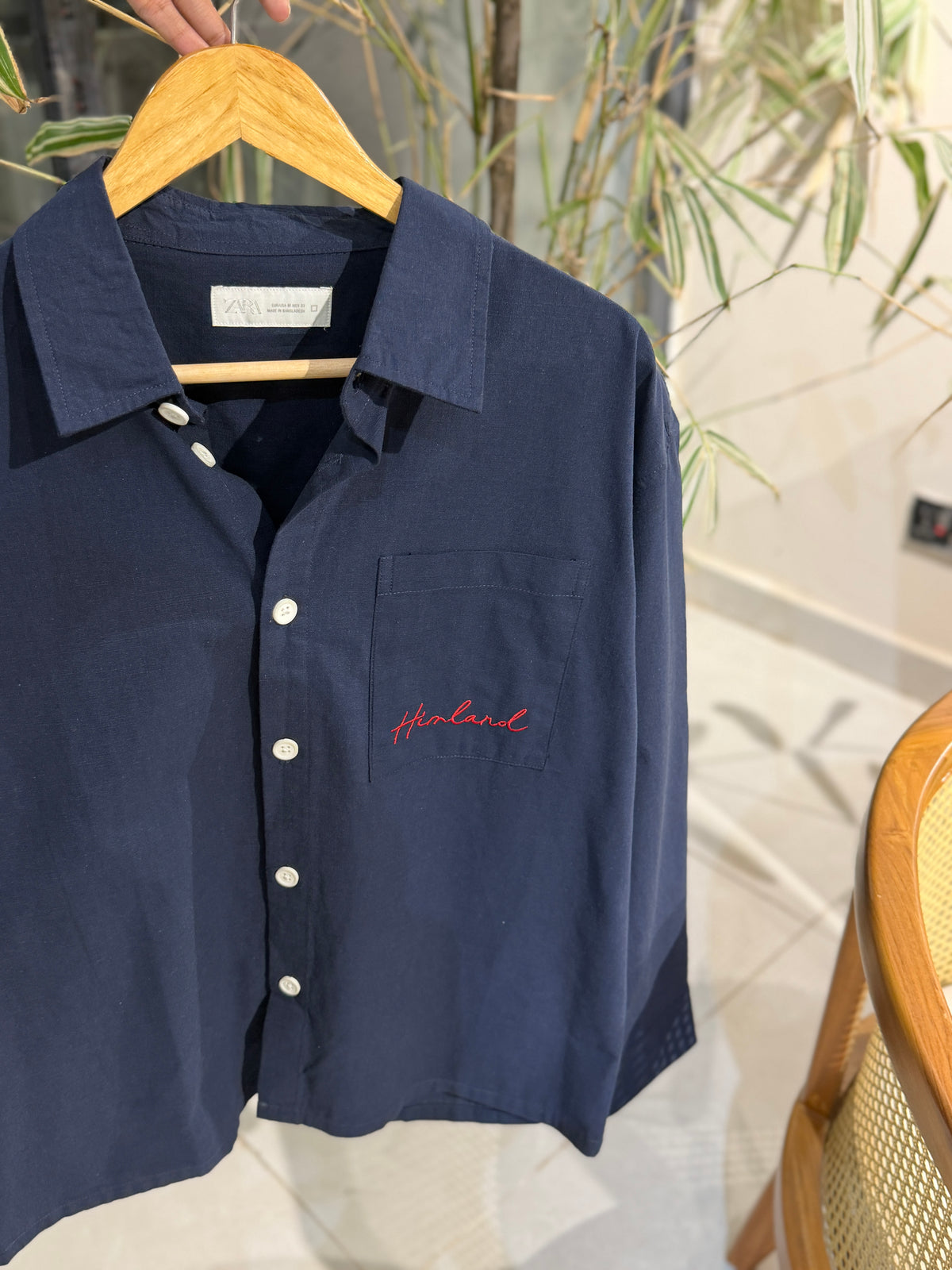 Himland Embroidery Pocket Boxy Shirt - Navy Blue