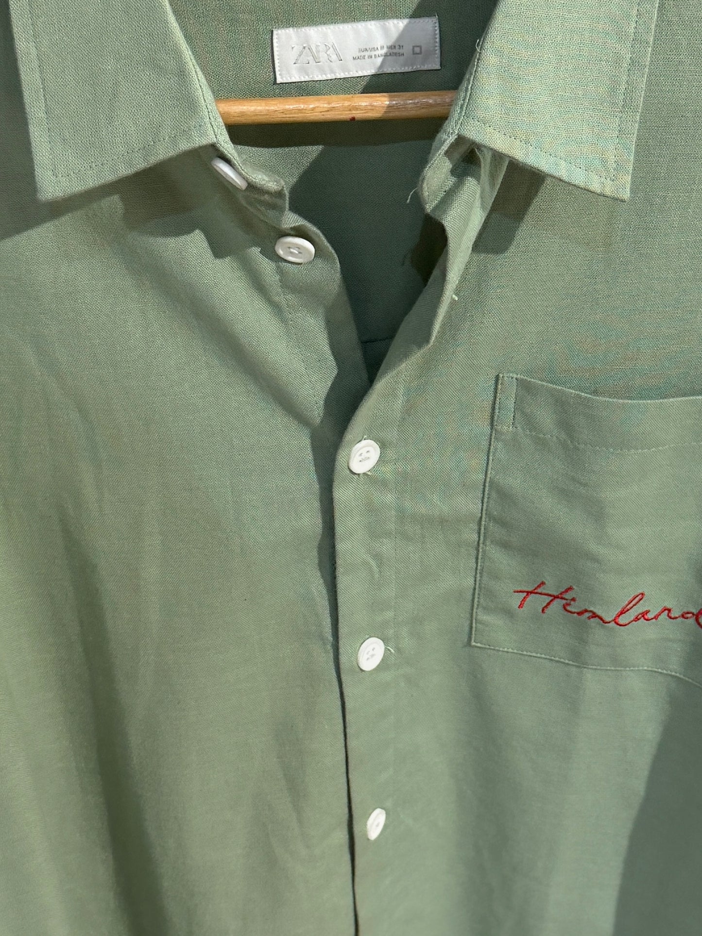 Himland Embroidery Pocket Boxy Shirt - Olive