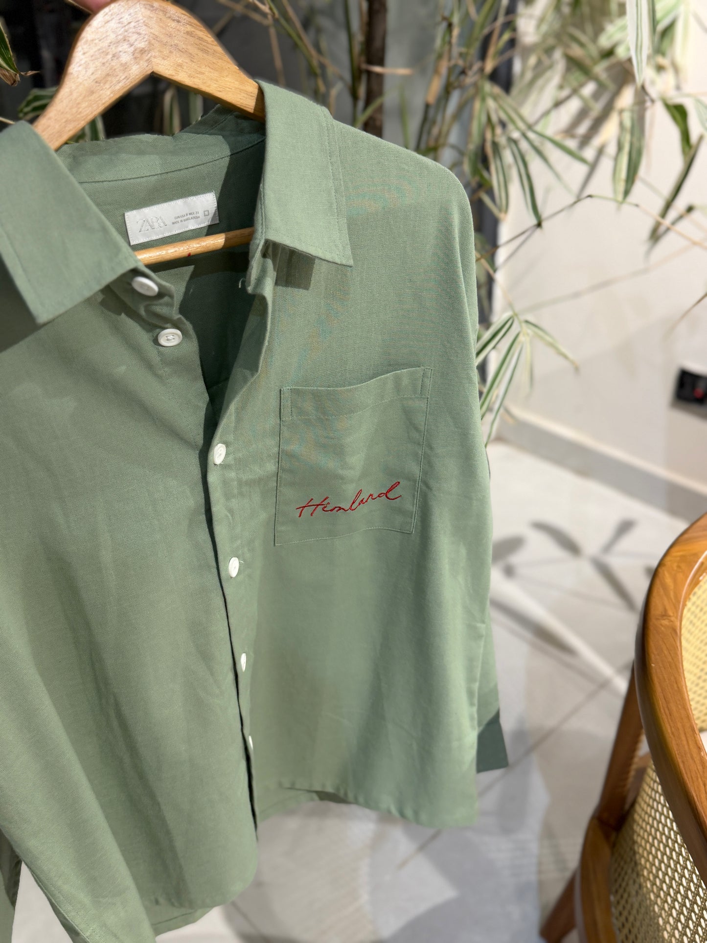 Himland Embroidery Pocket Boxy Shirt - Olive