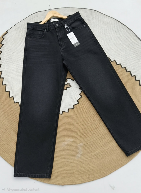 Baggy-Fit Black Washed Denim Pant